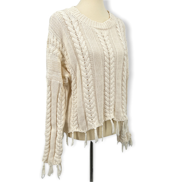Hayden Los Angeles Cream Cable Knit Frayed Trim Pullover Sweater Size Large - Picture 5 of 10